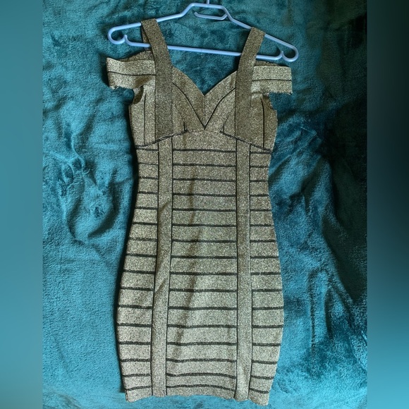 Body Con Guess dress - Picture 1 of 3